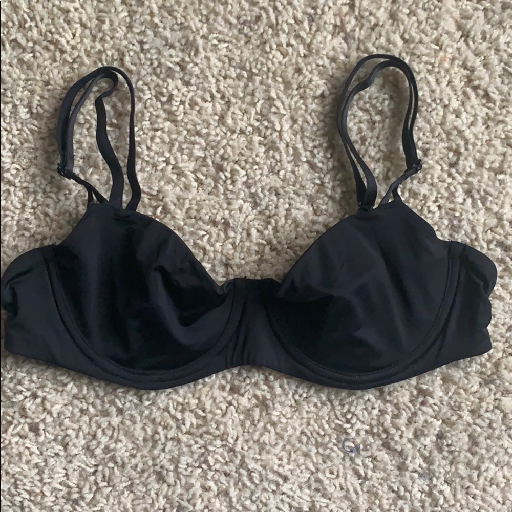 Victoria’s Secret Smooth Black Wicked Bra